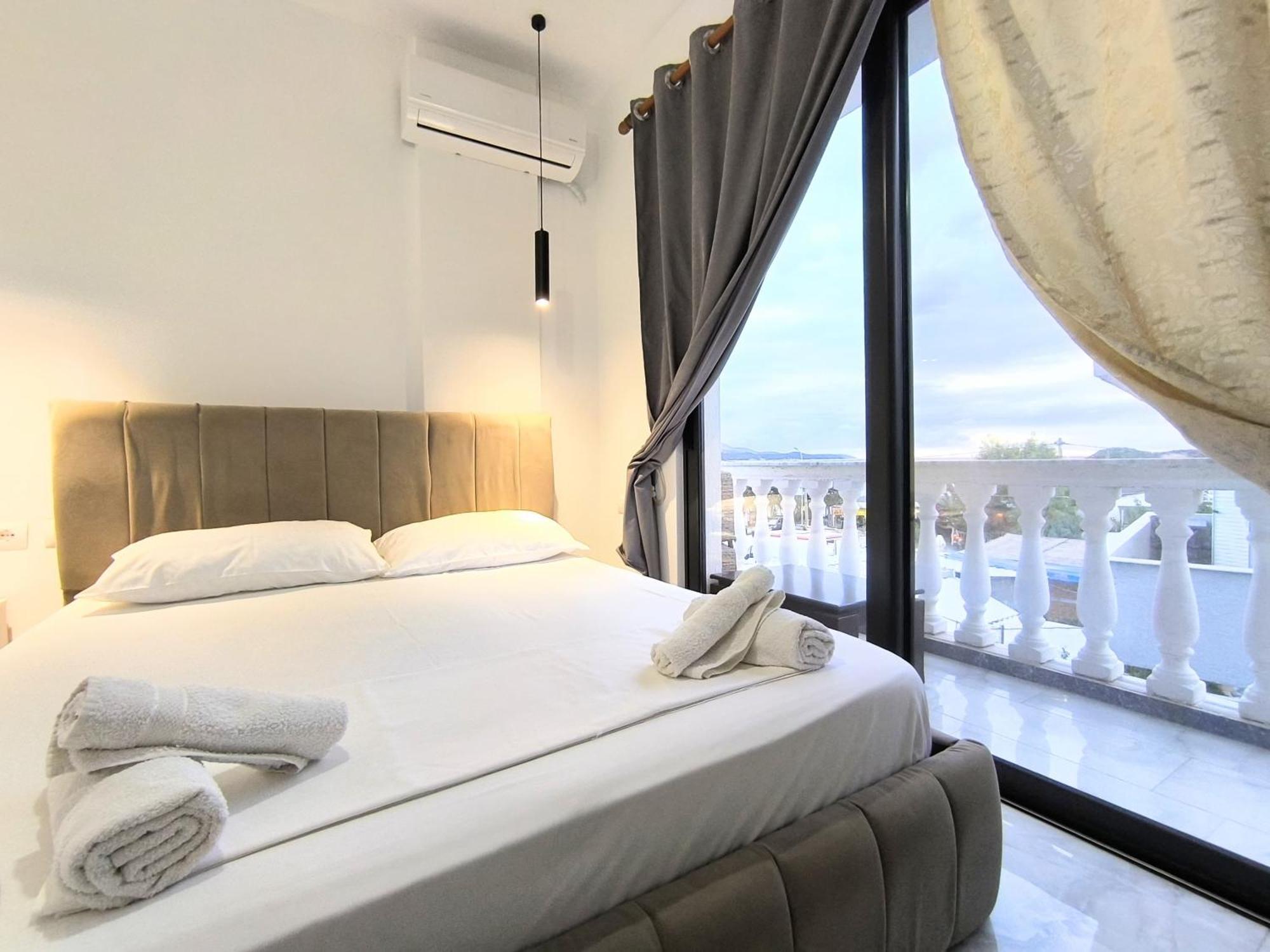 Sunset Hotel